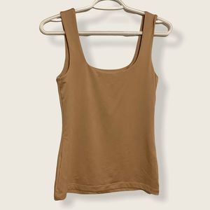 ✨2/15$✨ Dynamite tank top